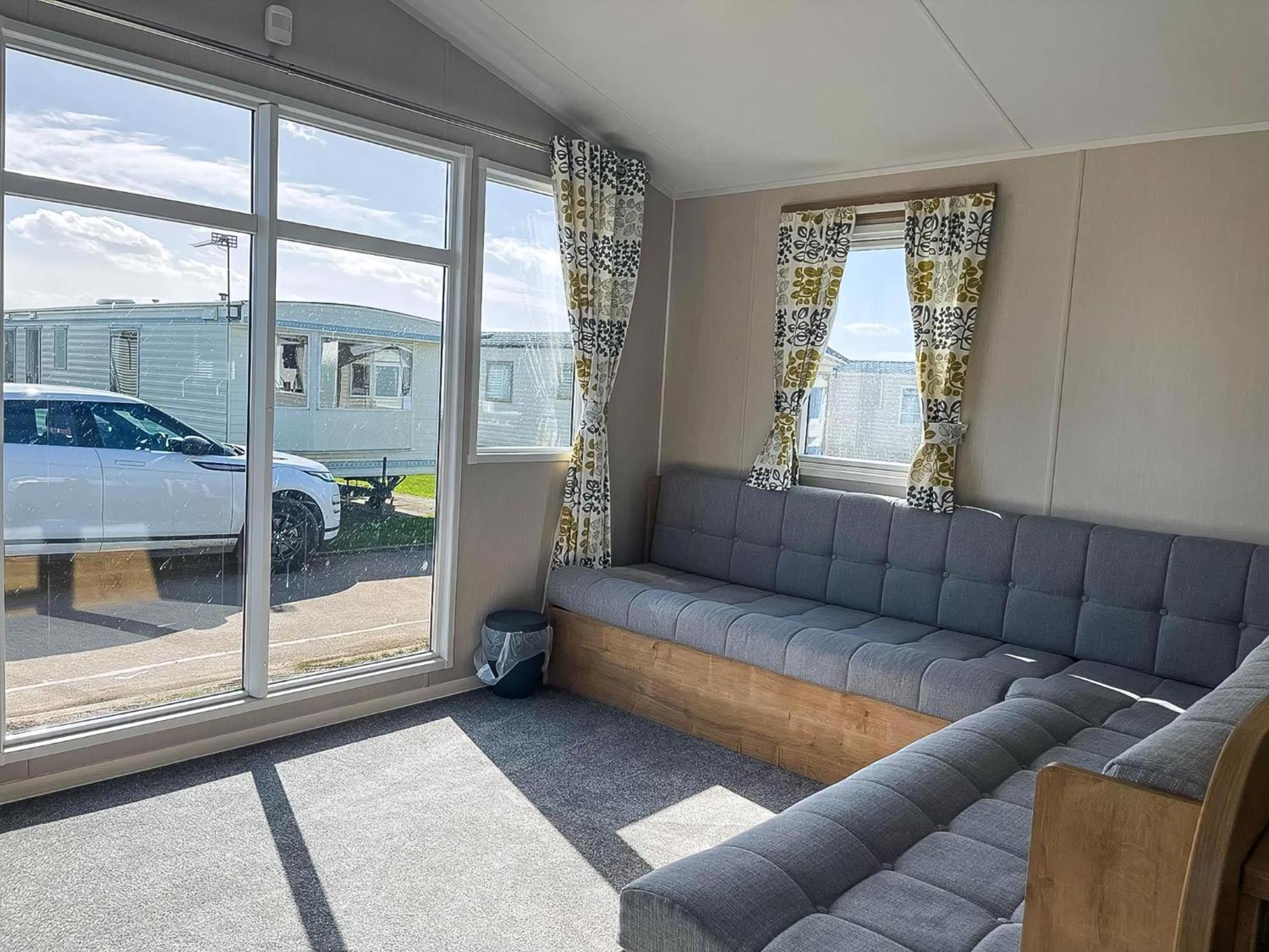 Lovely 8 Berth Caravan For Hire At Barmston Beach Holiday Park Ref 62002O Otel Lund Dış mekan fotoğraf