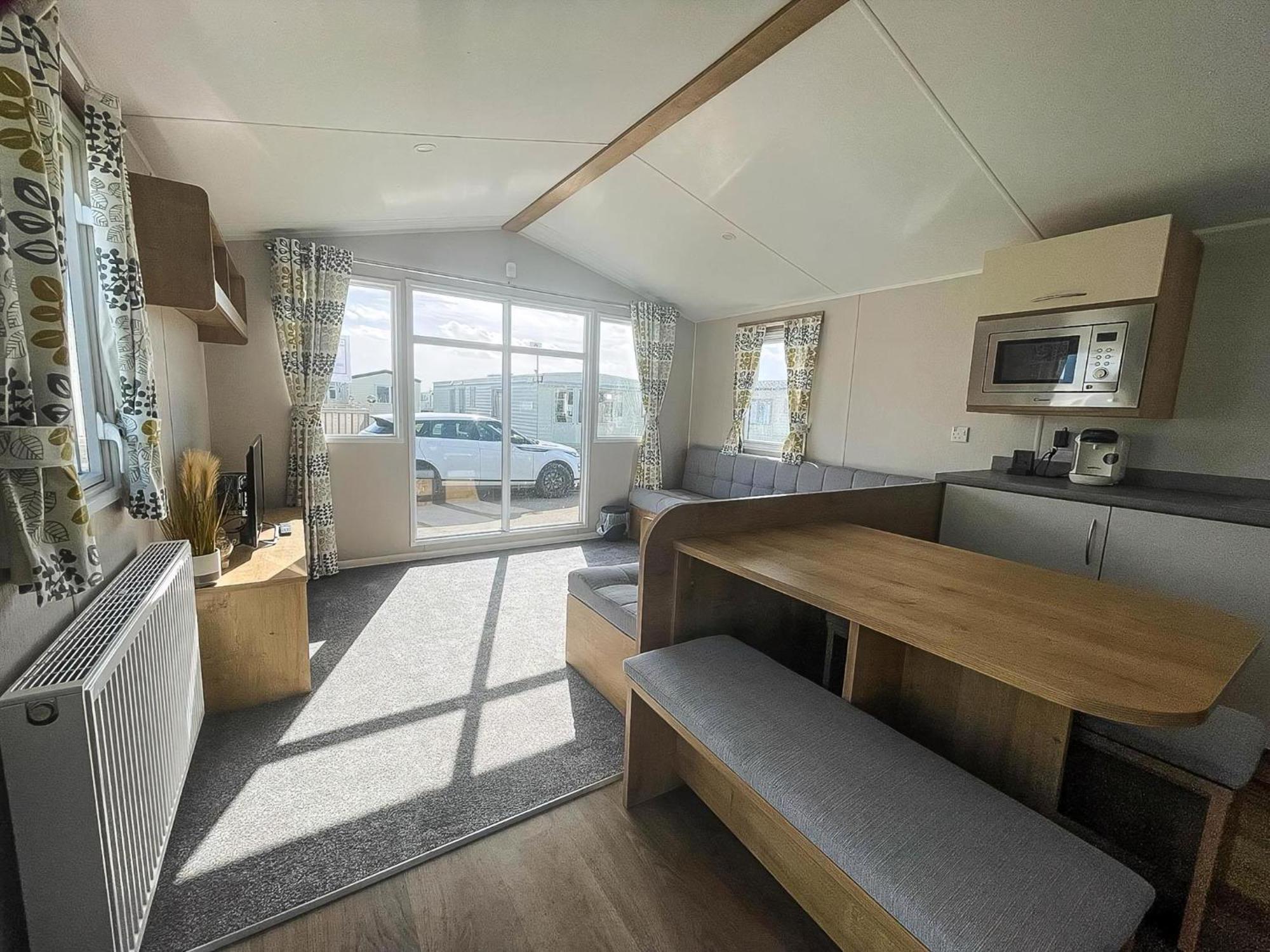 Lovely 8 Berth Caravan For Hire At Barmston Beach Holiday Park Ref 62002O Otel Lund Dış mekan fotoğraf